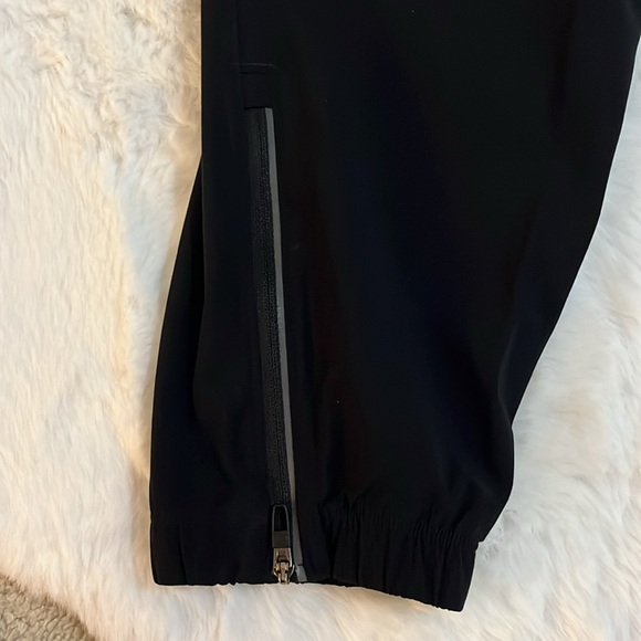 MENS ALL BLACK LULU-LEMON JOGGERS - Picture 5 of 6